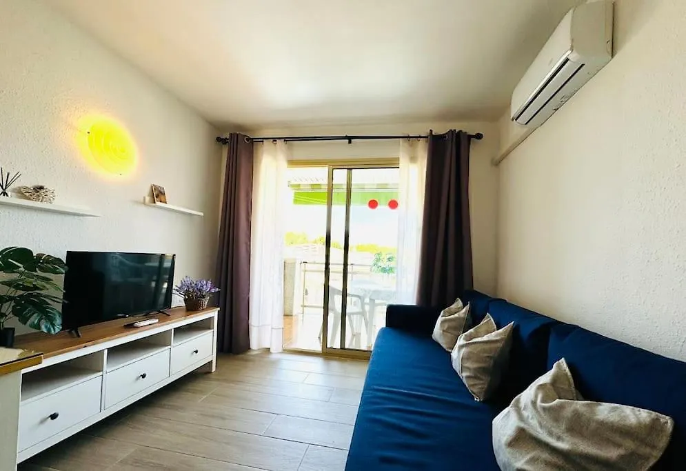 Renovado Y Moderno Espacio Con Piscina Y Vistas Salou Spain